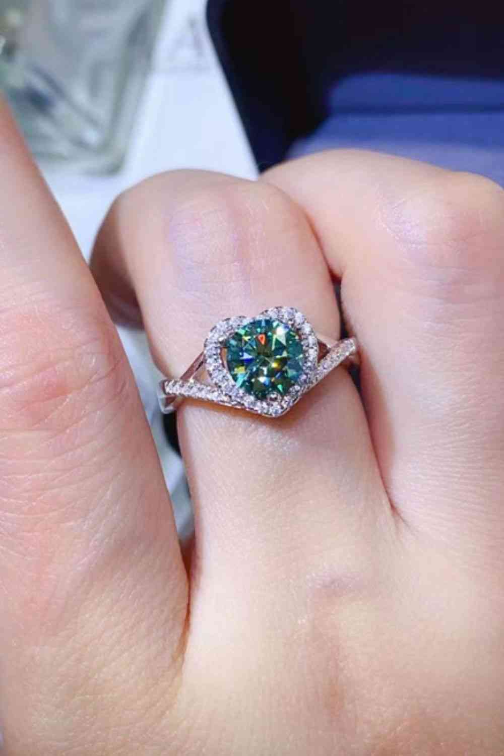 Trendsi Eros and Psyche Valentines Mid Green / 4.5 Adored 1 Carat Moissanite 925 Sterling Silver Heart Ring