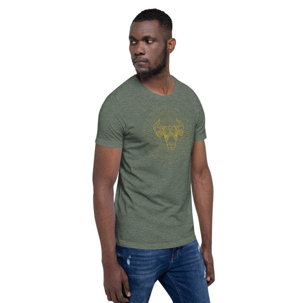 sovereignarm.com Zodiac Taurus, I am | Gold Print, Dark colors Short-Sleeve Unisex T-Shirt