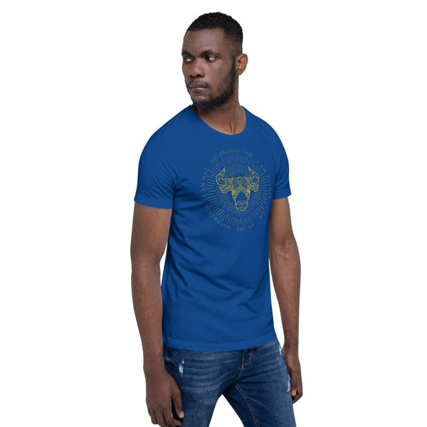 sovereignarm.com Zodiac Taurus, I am | Gold Print, Dark colors Short-Sleeve Unisex T-Shirt